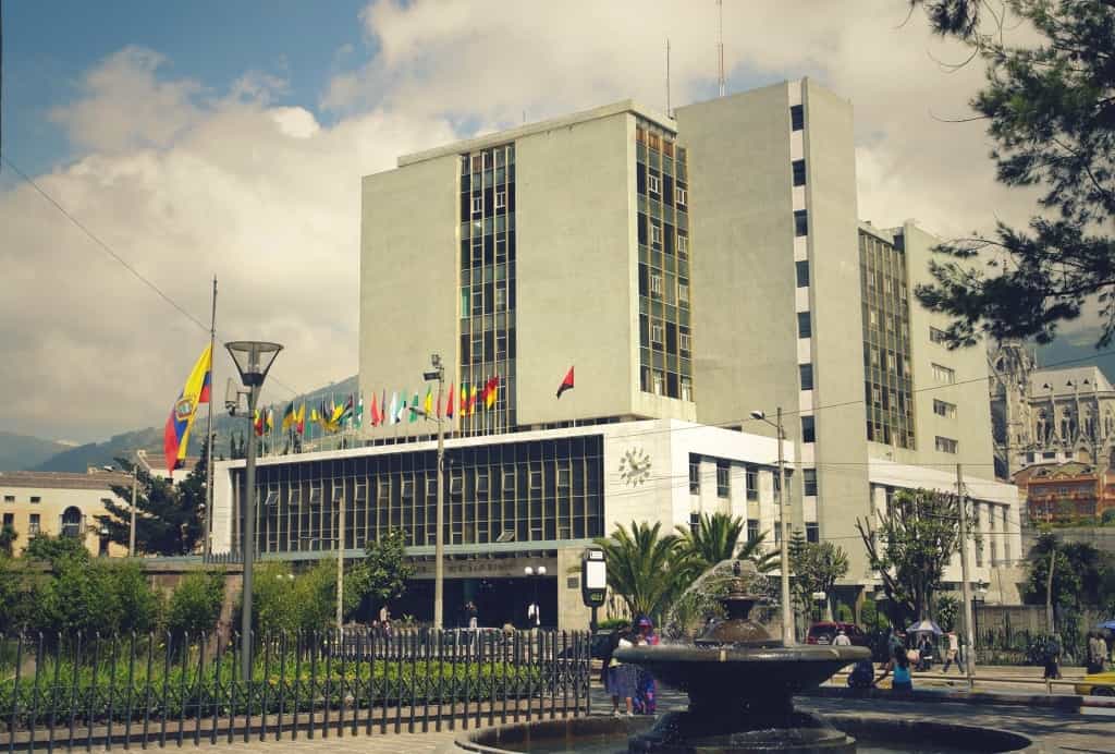 central bank of ecuador